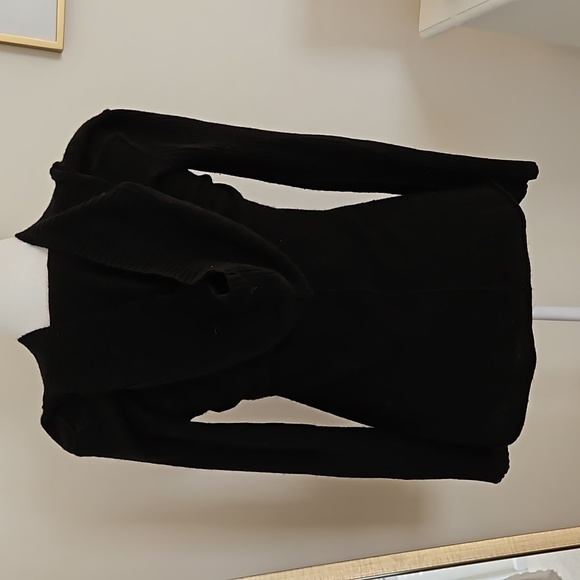 Aqua Cashmere Hooded Sweater - Picture 5 of 7